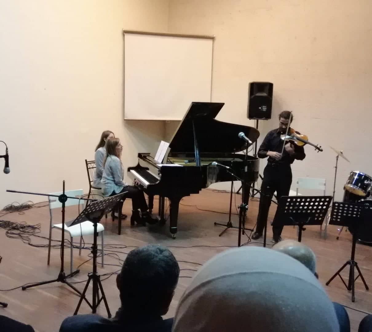 music1.jpg