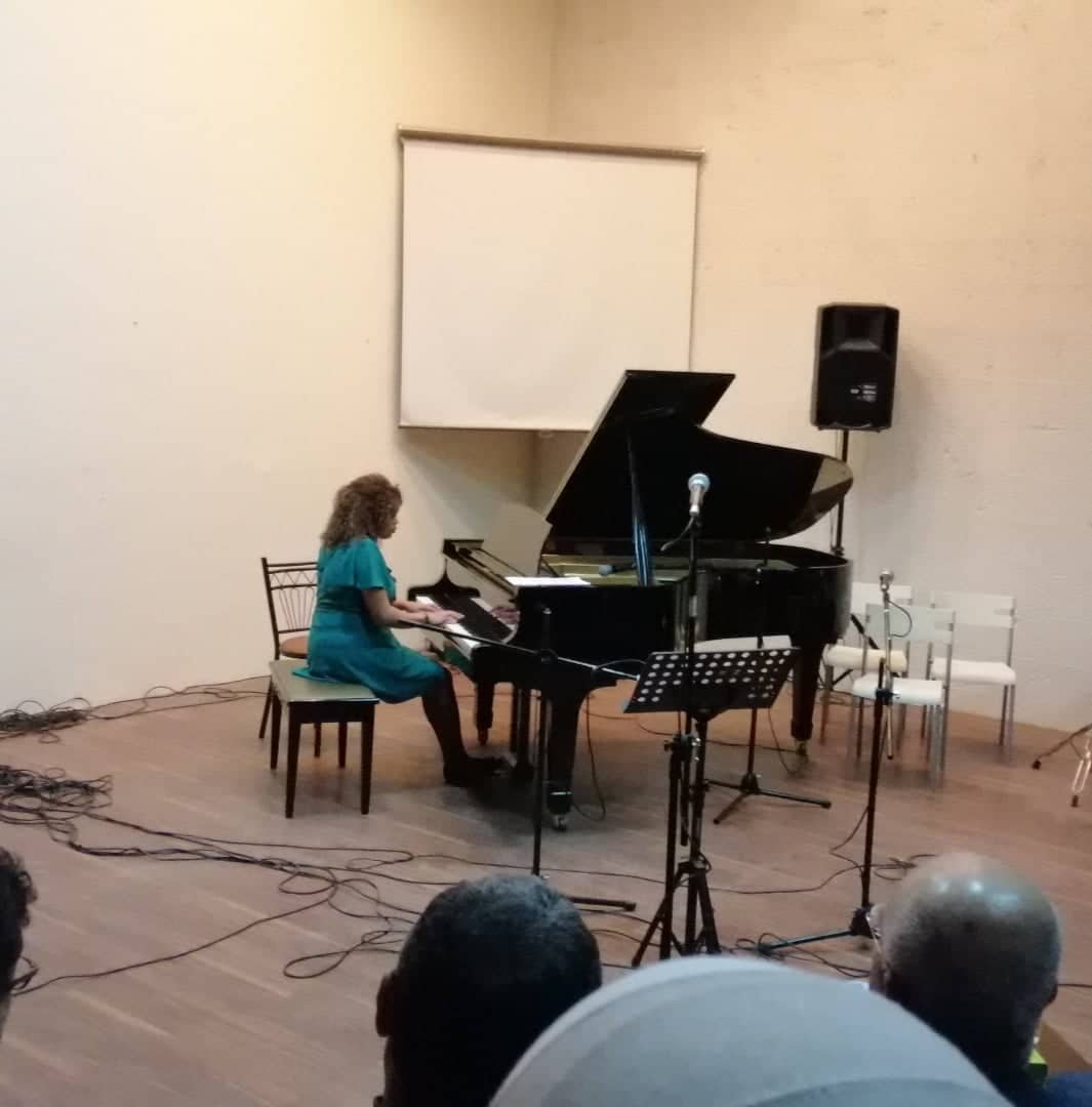 music6.jpg