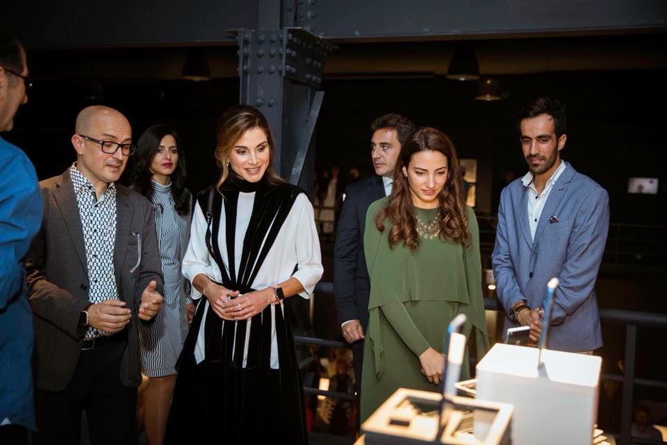 مشاركة طلاب قسم الفنون البصرية في فعاليات اسبوع عمان للتصميم بنسخته الثانية2.jpg